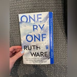One by One - Book by Ruth Ware